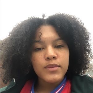 Meet your Posher, Kayli